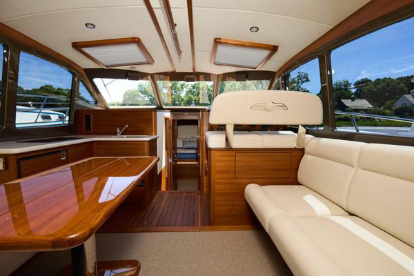Stern view with underwater lights