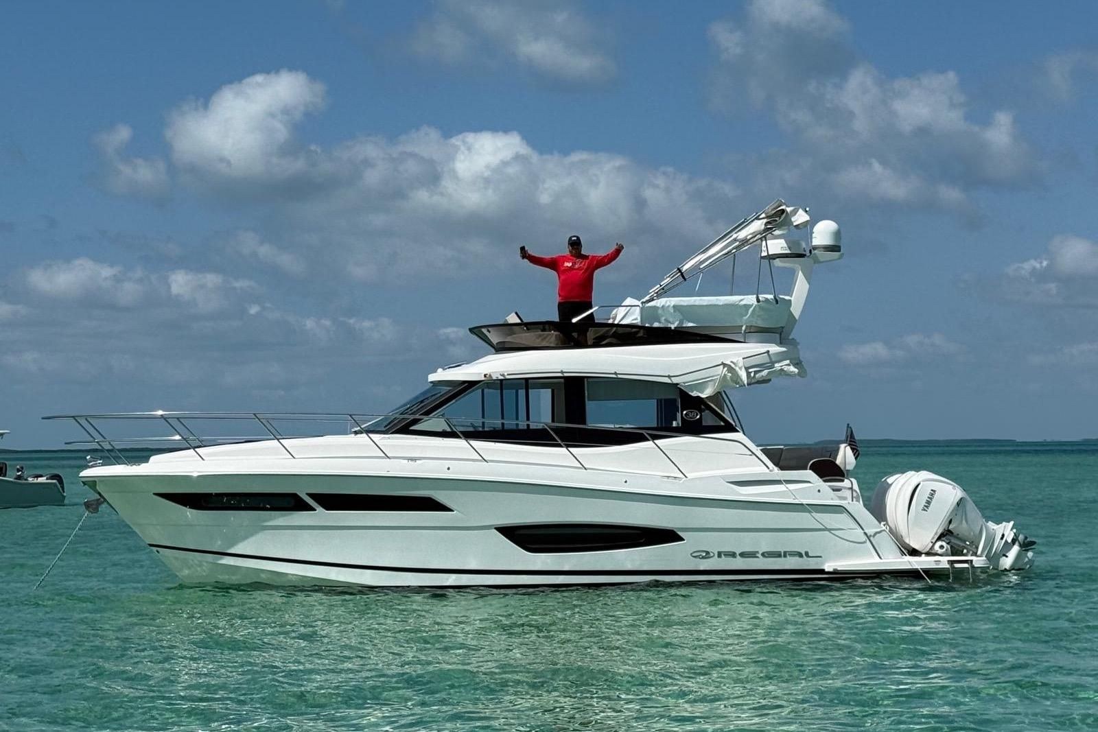 Regal 38 FXO