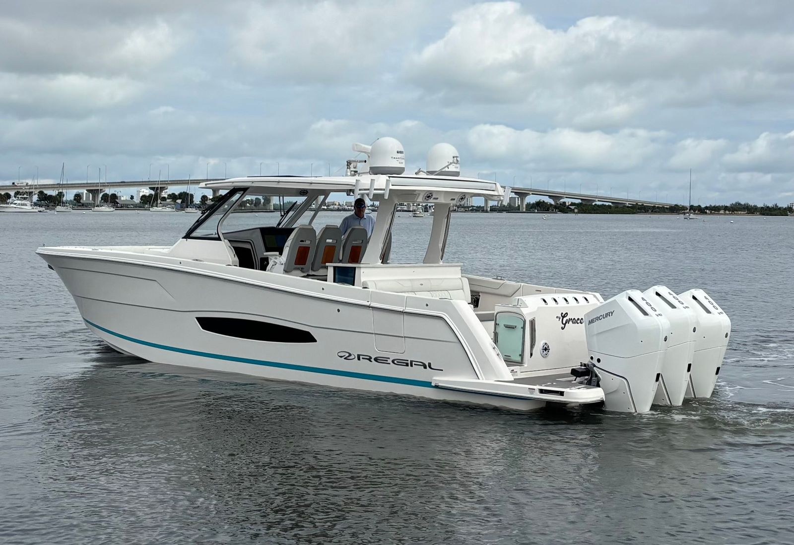 2024 Regal 38 SAV