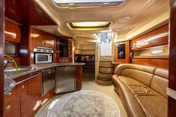 Salon entrance from the cockpit