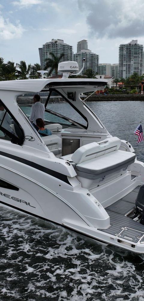 Regal yachts