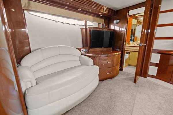 VIP stateroom, aft view