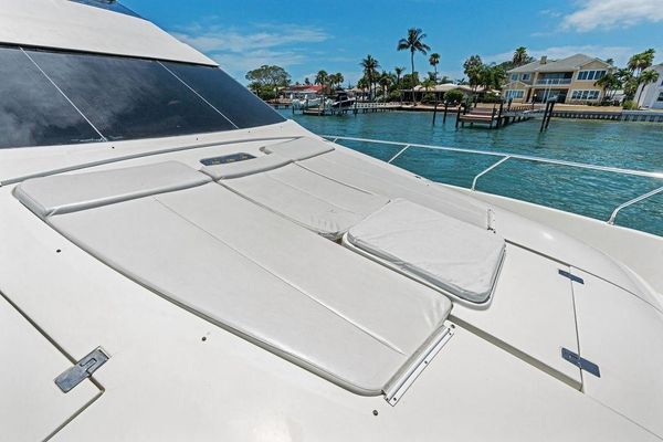 VIP stateroom, berth close-up