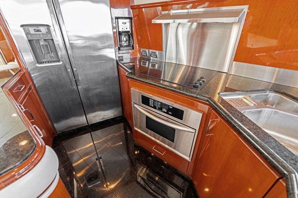 VIP head, flooring