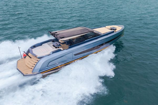 Starboard profile view cruising open waters