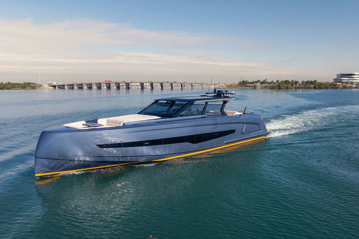 2026 Vanquish Yachts VQ70