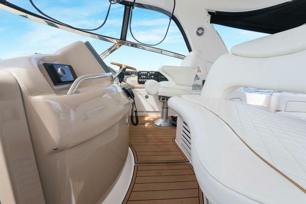 Detailed shot of new bow cushions