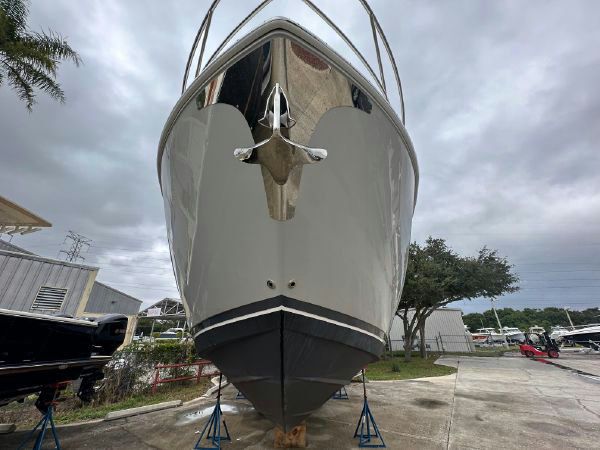 Triple Yamaha 425 OTX outboards on the transom.