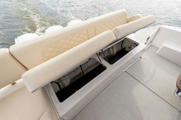 Cockpit seating area, perfect for entertaining.