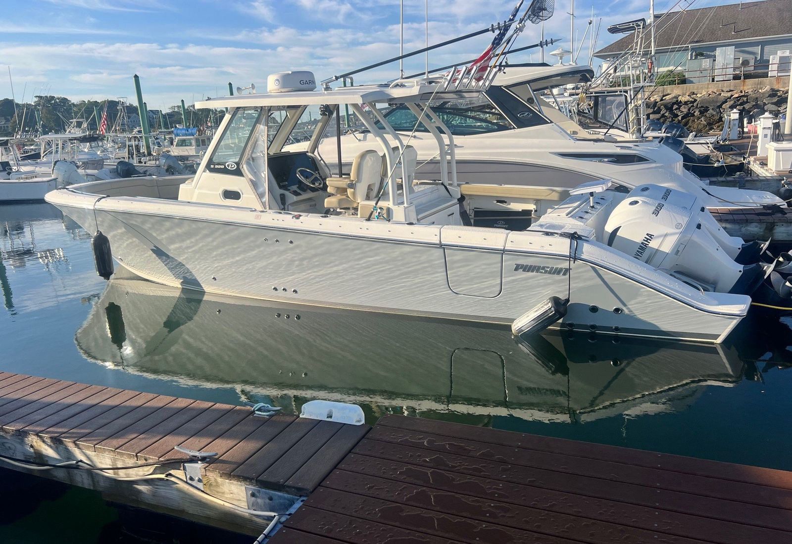 2021 Pursuit S 328 Sport