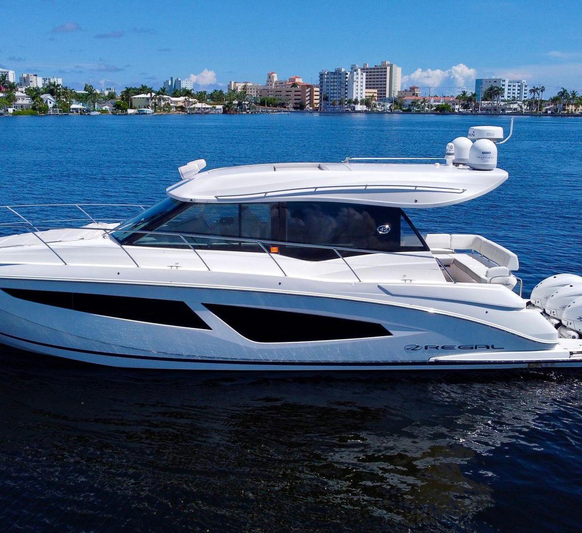 2022 Regal 42 XO