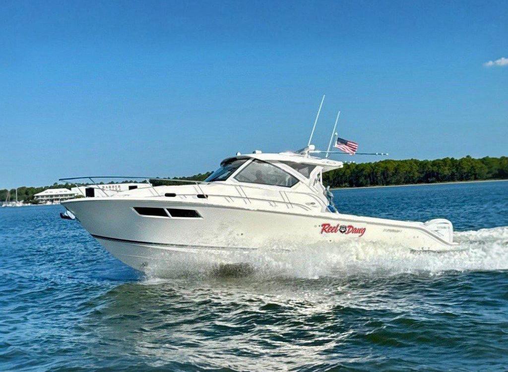2022 Pursuit OS 355 Offshore