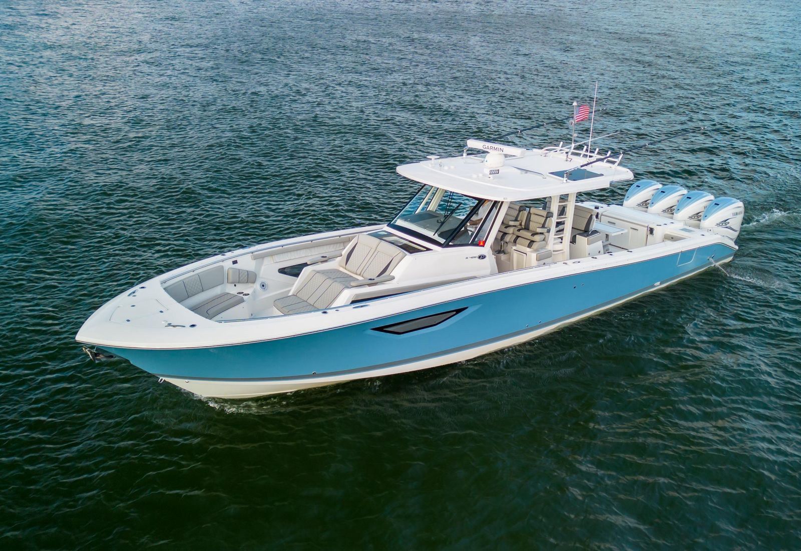 2022 Pursuit S 428 Sport
