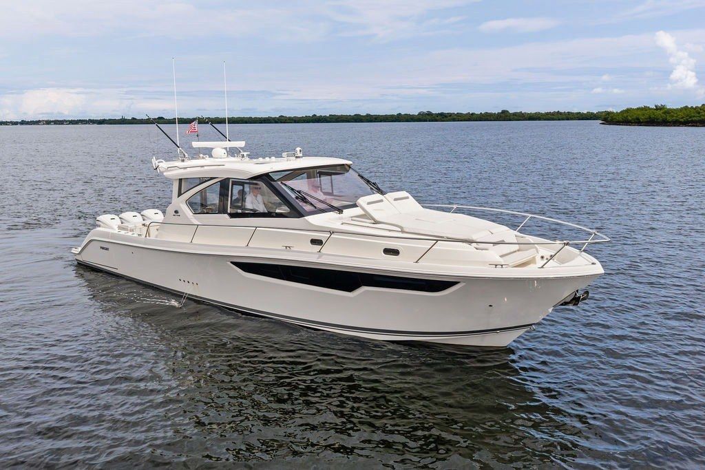 2024 Pursuit OS 445 Offshore