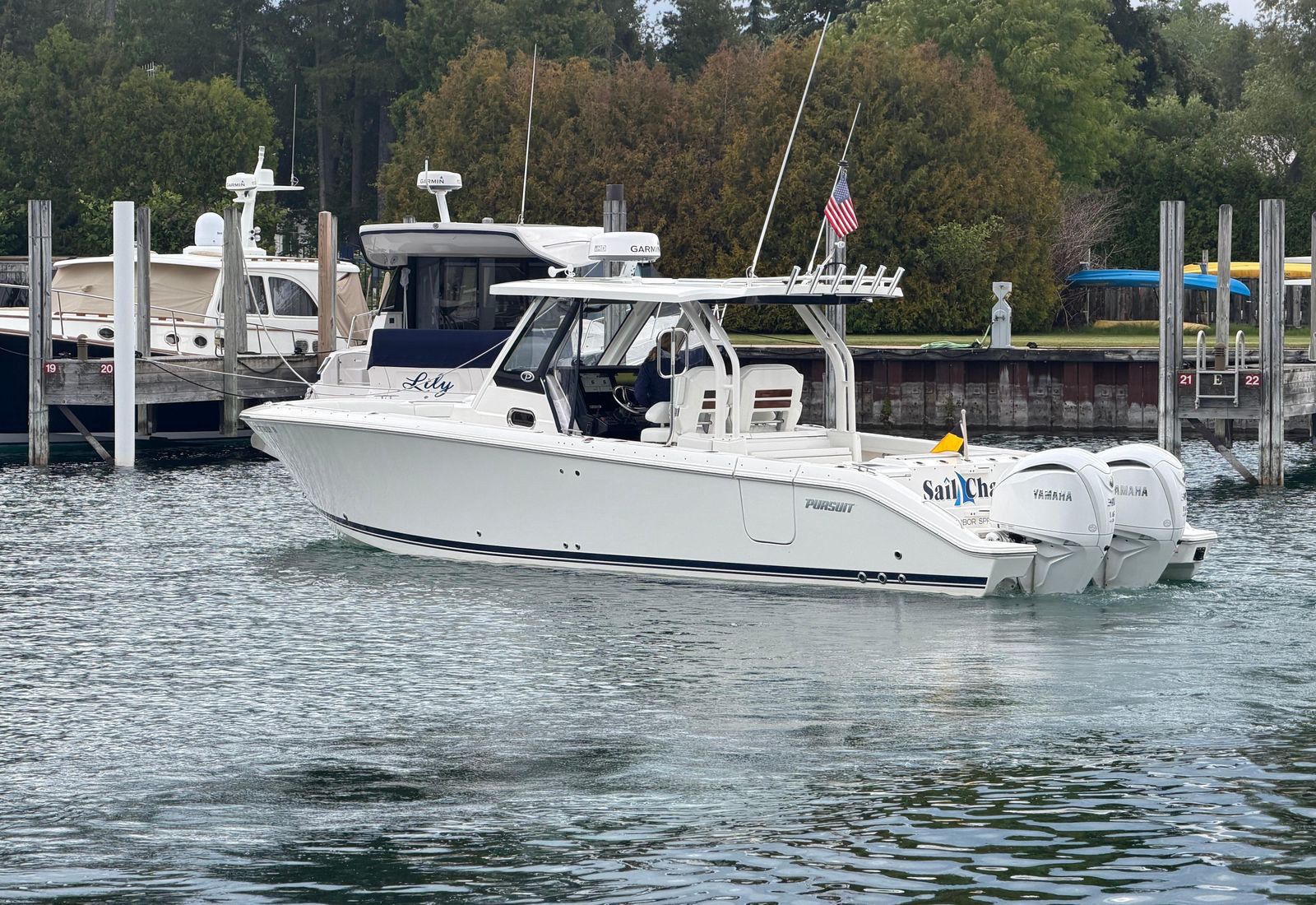 2024 Pursuit S 328 Sport
