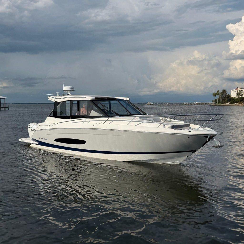 2025 Regal 36 XO