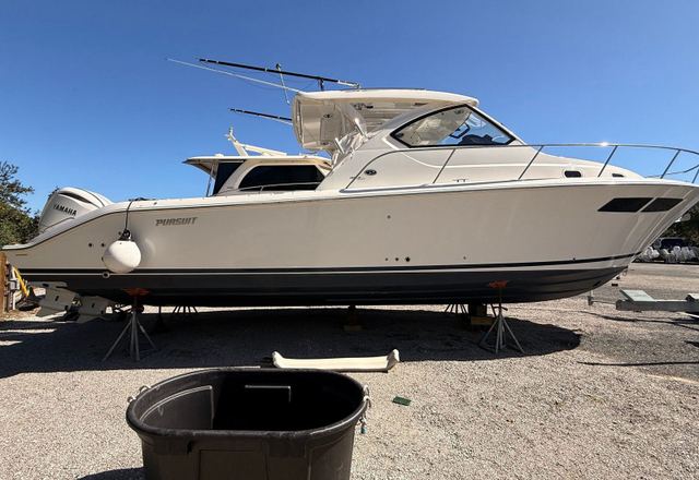 2025 Pursuit OS 355 Offshore