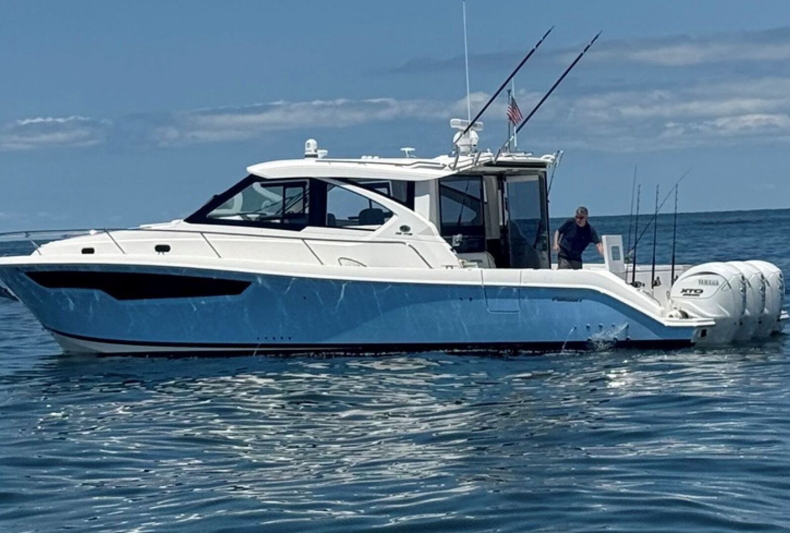 2025 Pursuit OS 445 Offshore