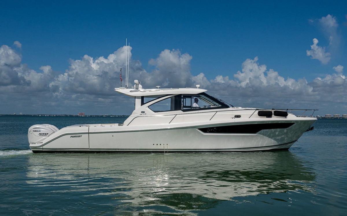 2026 Pursuit OS 445 Offshore