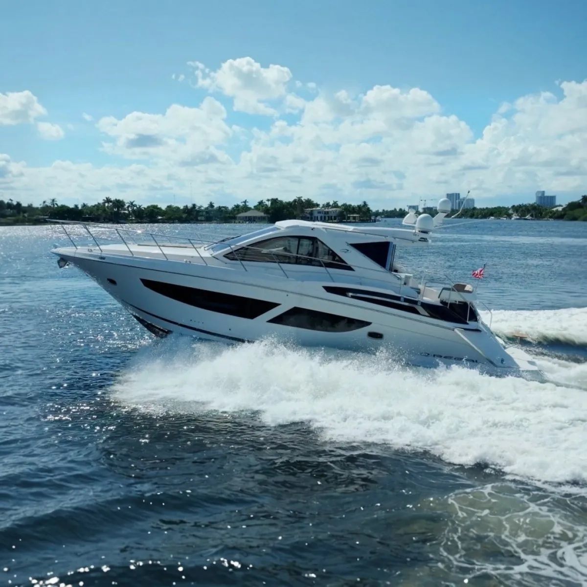 Regal 53 Sport Coupe running on the water