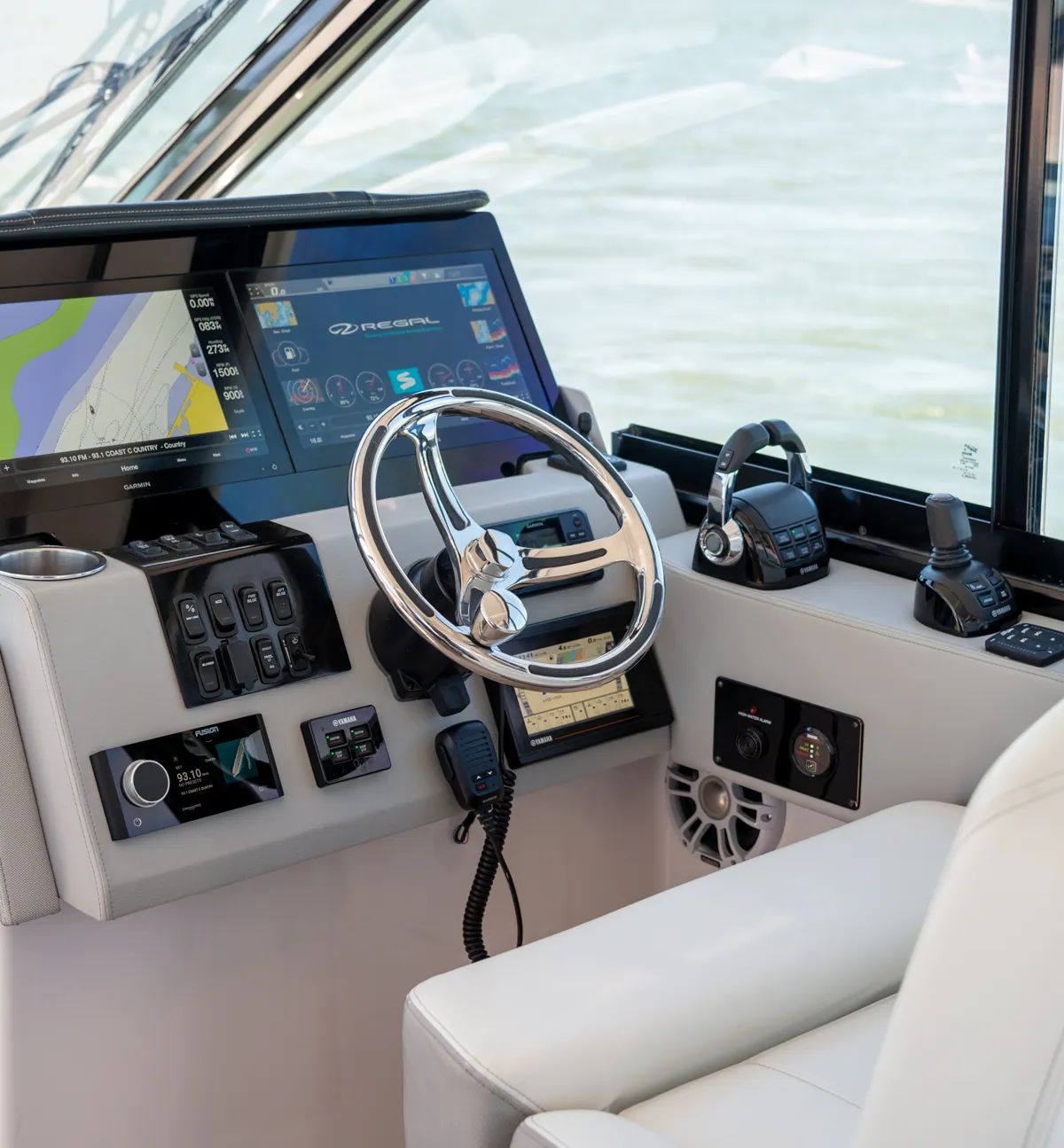 Regal 36 XO helm with twin Garmin displays